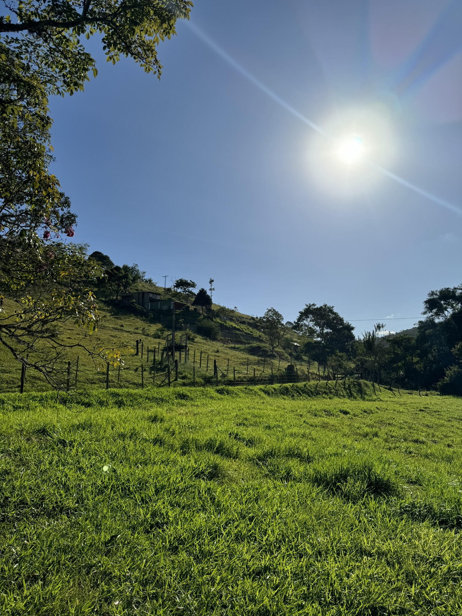 Área externa da Chácara Recanto da Paz